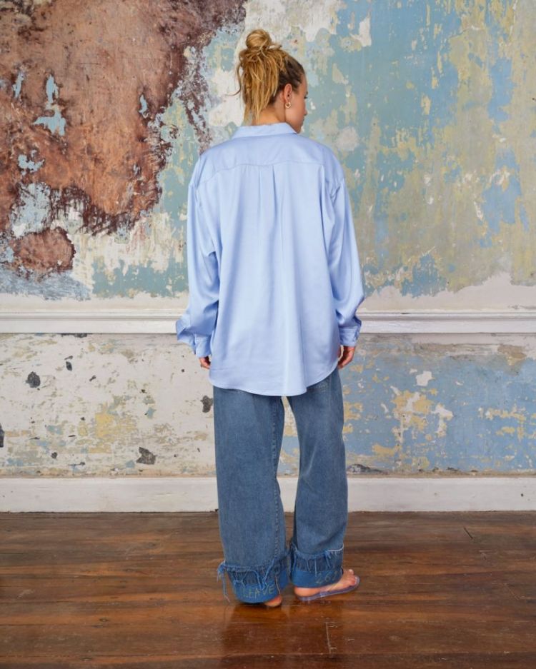 Harvey Shirt Satin 412 light blue