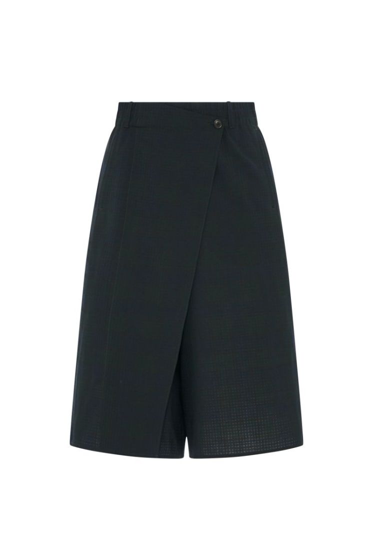 WRAP SHORT - NAVY TARTAN
