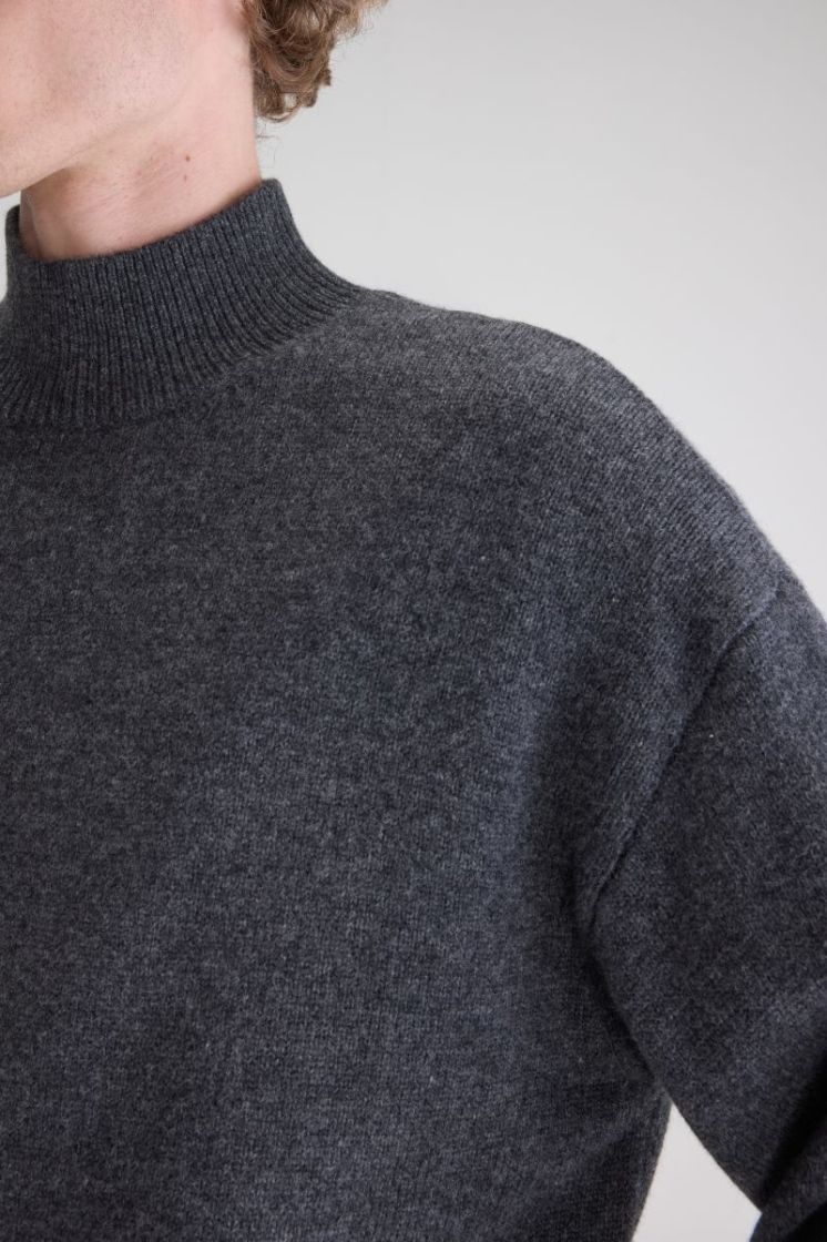 GAKY 99 ANTHRACITE