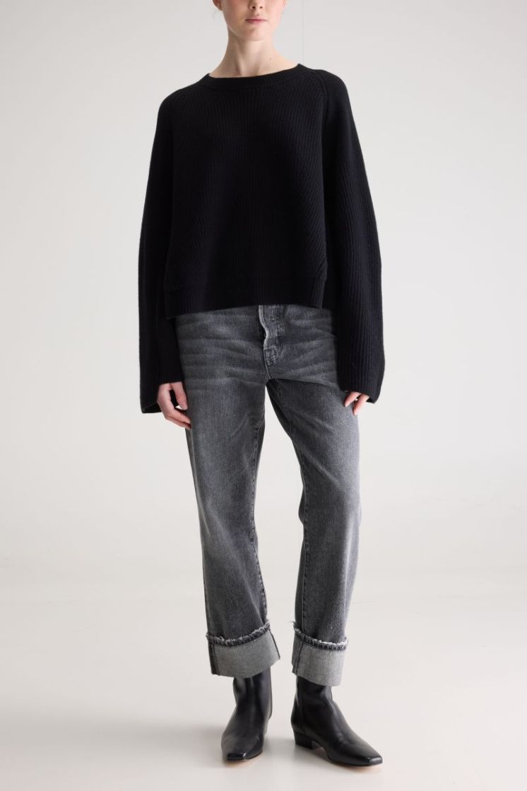 DOROU 1 BLACK
