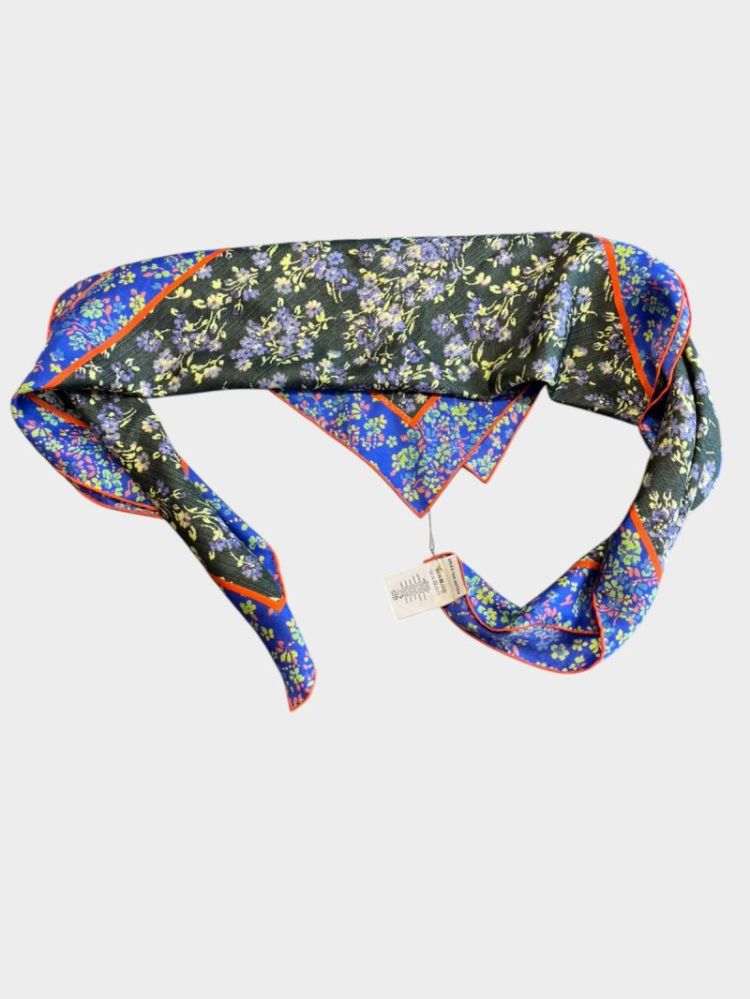FOULARD 605 BOTTLE