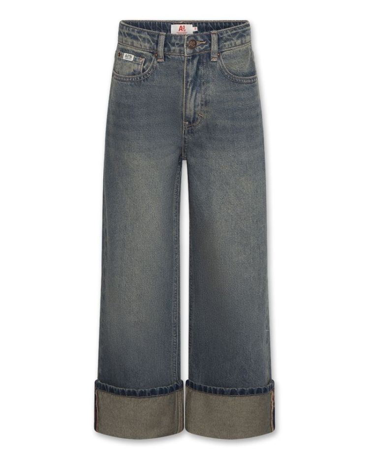 sophie pants dirty coopers 2024 wash dirty