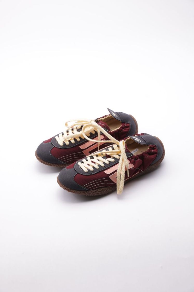 9.01 CORSAVINTAGE NYLON - RED VORTEX