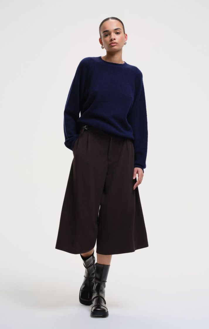 C-neck jumper - Navy