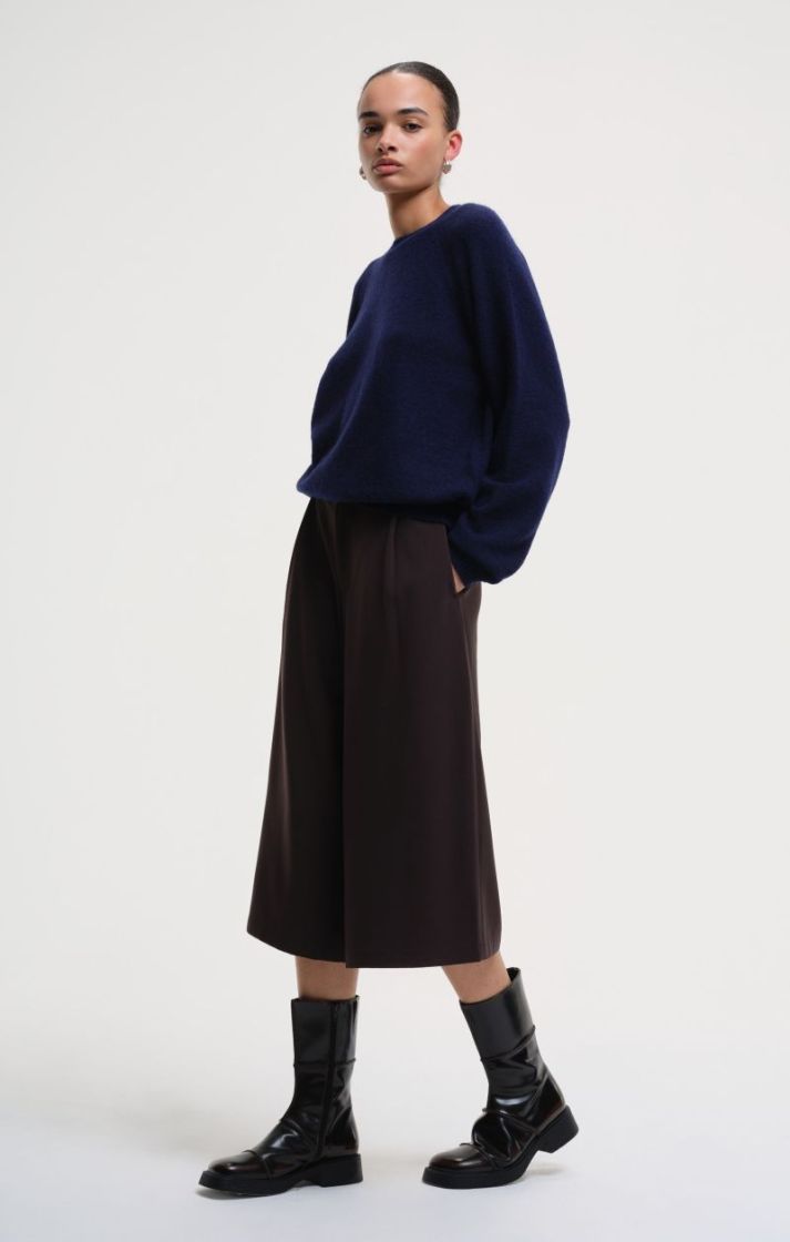 C-neck jumper - Navy