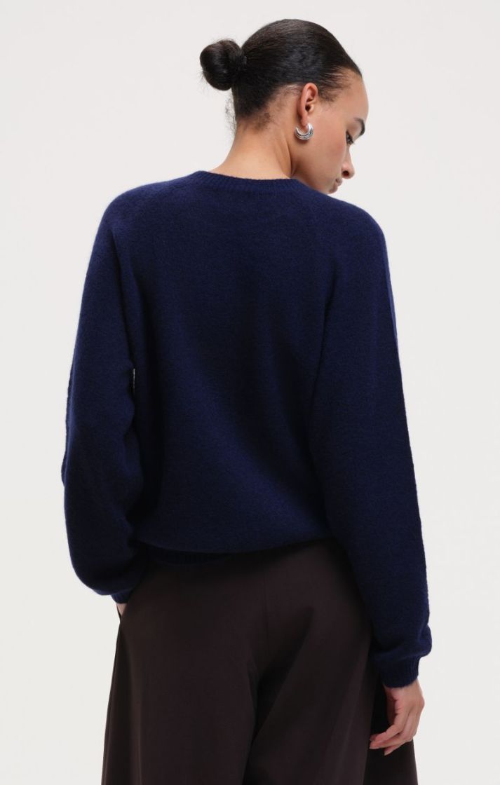 C-neck jumper - Navy